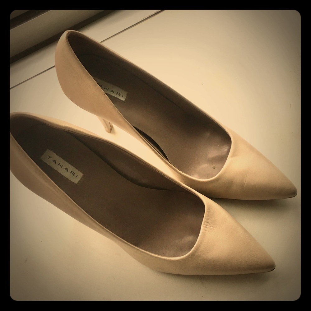 Shoe
